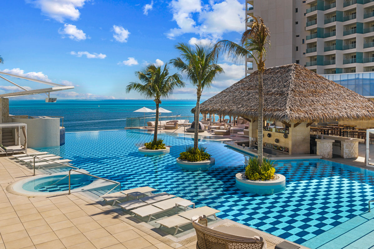 Amàre Cancun sea view pool