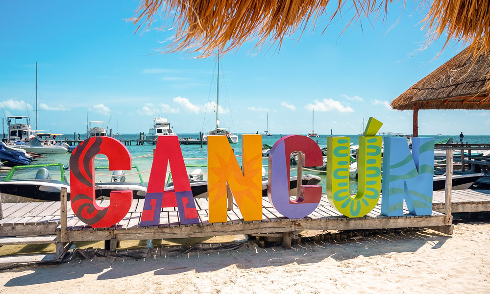 Cancún -beach sign