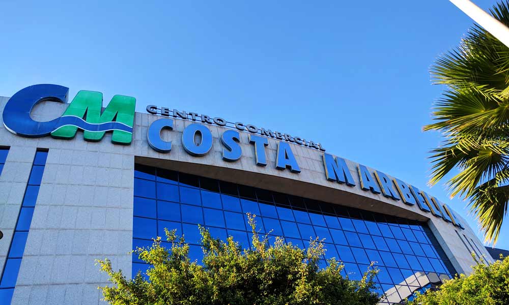 Puerto Banus and Marbella shopping - Costa Marbella shopping centre