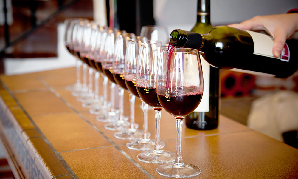 Wine tasting 