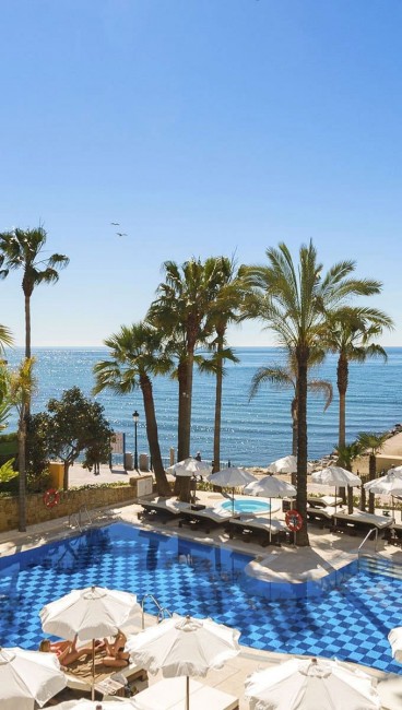 home-amare-marbella-mobile