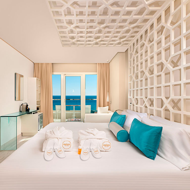 Get Long beach hotel de dos dormitorios Desktop Wallpaper Free