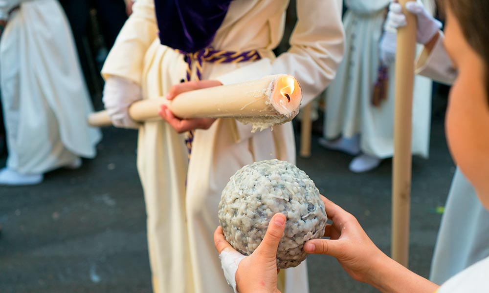 Holy Week, wax and incense - Credit: nelen / Shutterstock.com