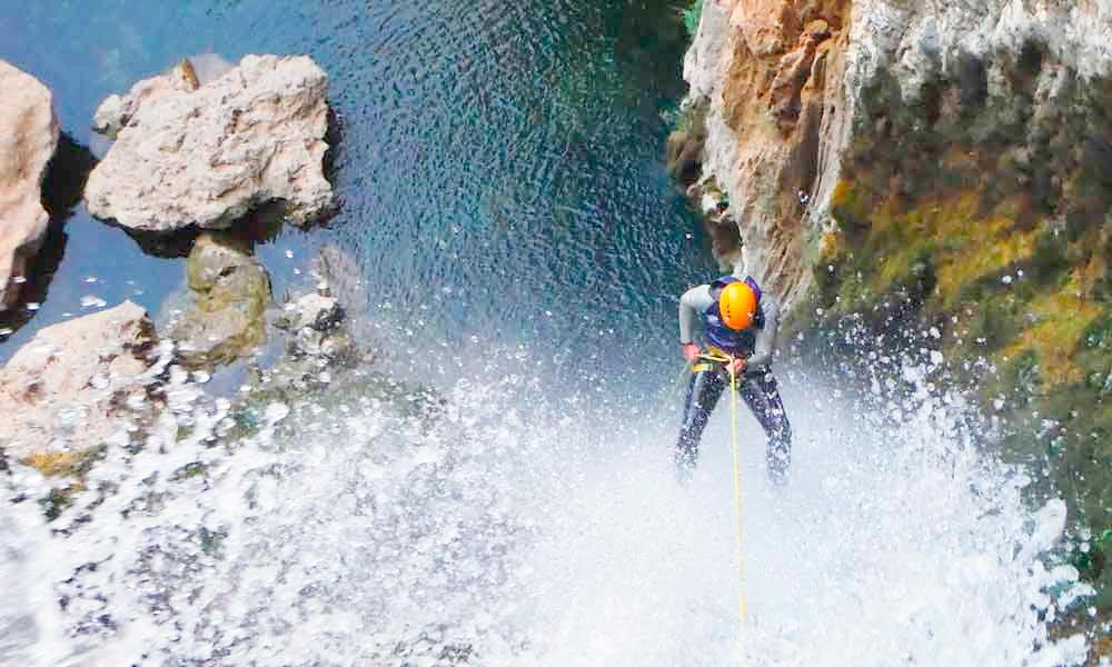 Canyoning Marbella - credito editorial pangeacentral.com