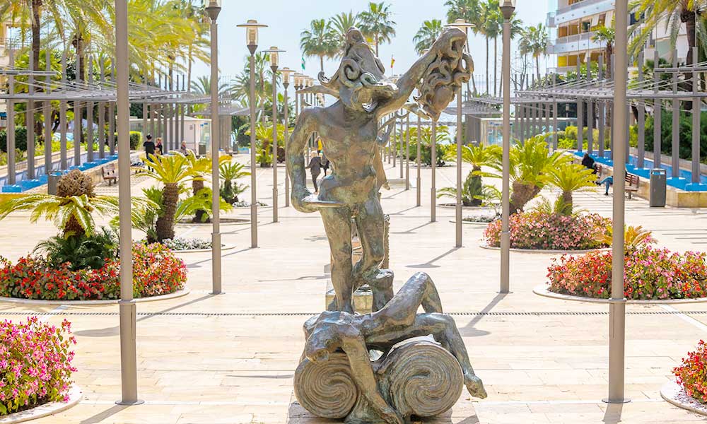 Salvador Dalí sculptures 