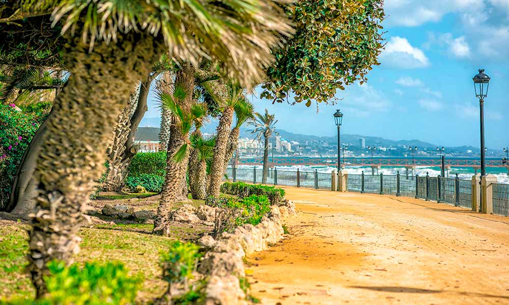 walk on the seafront promenade