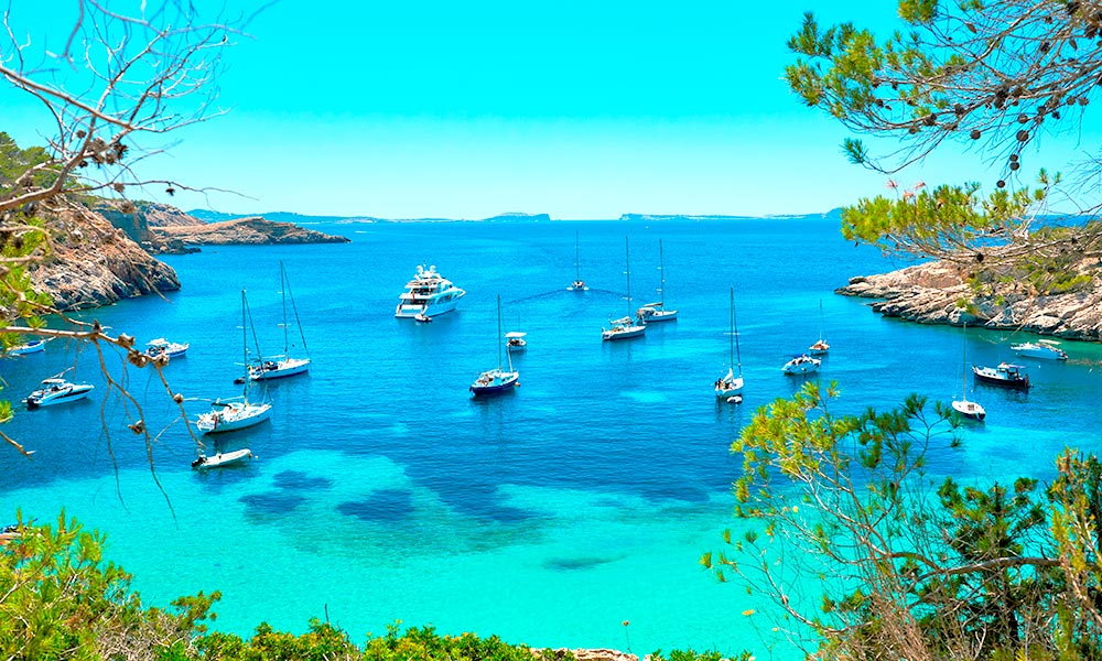 things to see and do in San Antonio, Ibiza - coves by boat