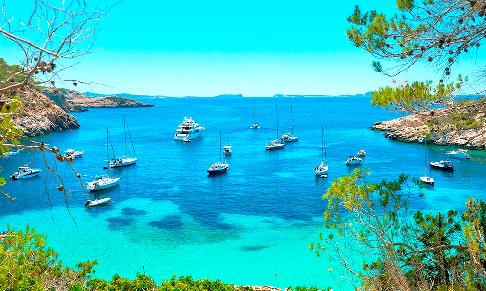 things to see and do in San Antonio, Ibiza - coves by boat