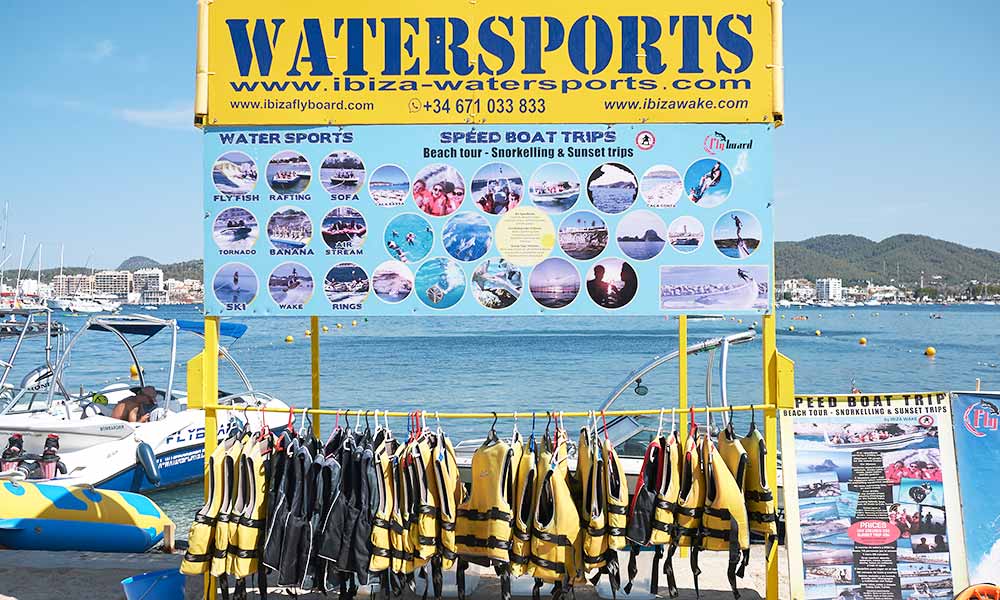 Ibiza Watersports - Crédito: simona flamigni / Shutterstock.com