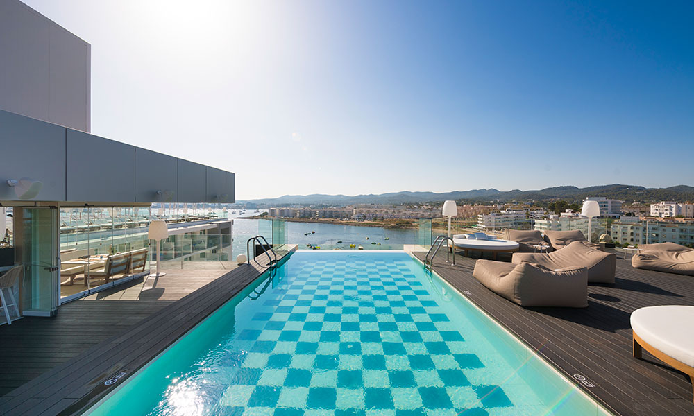 Amàre Beach Hotel Ibiza infinity pool