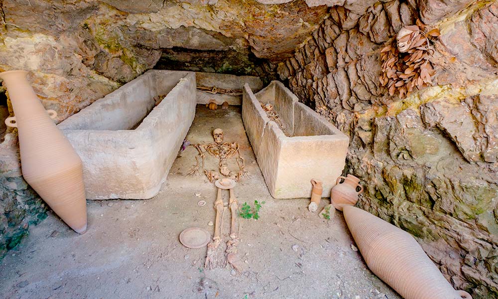 Phoenician Ibiza - necropolis of Puig des Molins