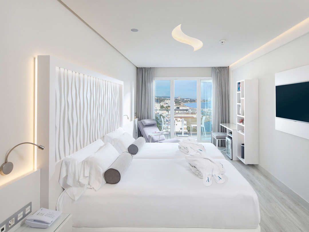 Amàre Beach Hotel Marbella - bedroom Make it Happen