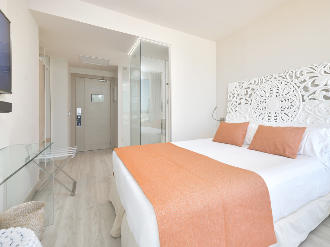 Amàre Beach Hotel Ibiza - bedroom Make it Happen