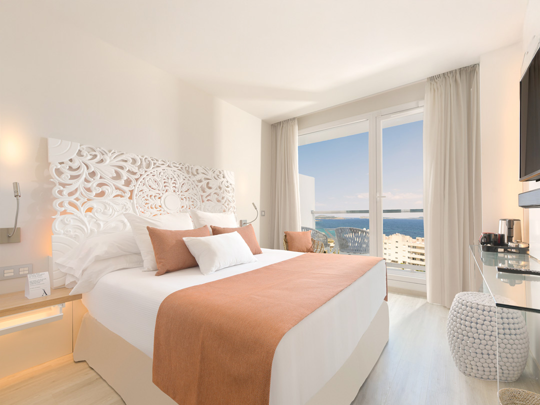 Amàre Beach Hotel Ibiza - bedroom Make it Happen