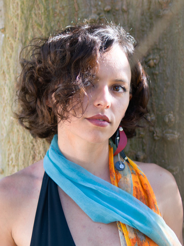 Irene Reyes Cantante