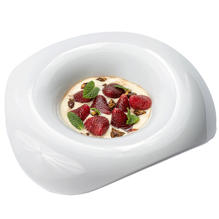 Fresas asadas con vermuth rojo y crema ligera de mascarpone